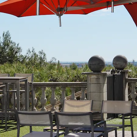 El Castell Hotel Sant Boi de Llobregat