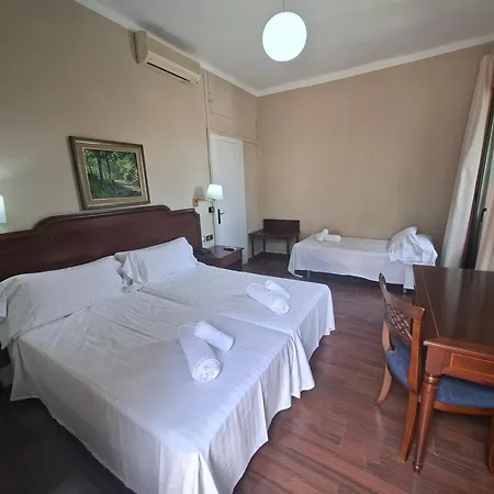 Hotel El Castell Sant Boi de Llobregat