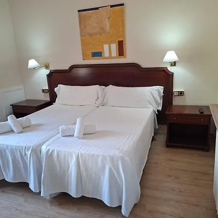 Hotel El Castell 3*
