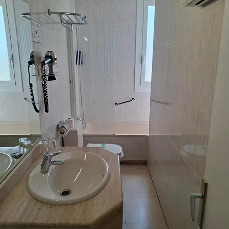 Hotel El Castell Sant Boi de Llobregat