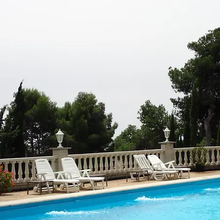 El Castell Otel 3*