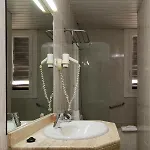 城堡酒店 3*