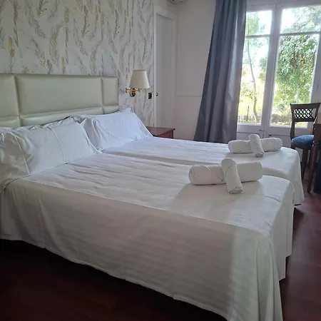 Hotel El Castell Sant Boi de Llobregat
