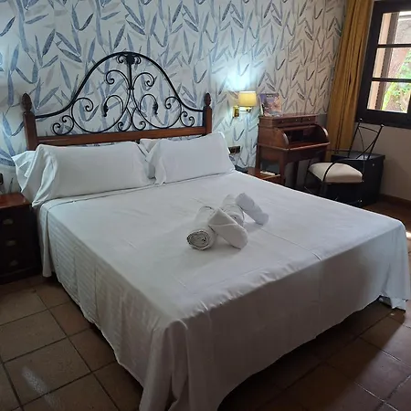 El Castell Hotel Sant Boi de Llobregat