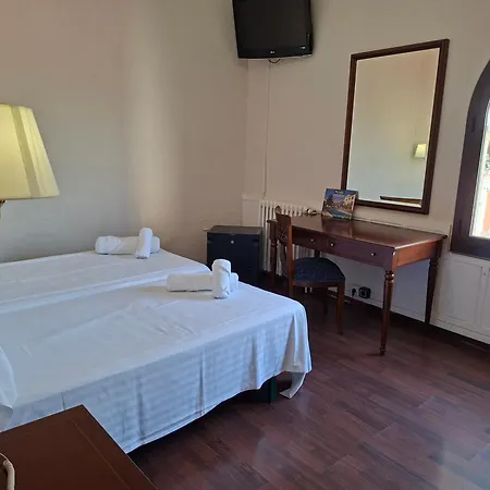 El Castell 3* Sant Boi de Llobregat