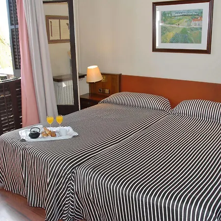 Hotel El Castell Sant Boi de Llobregat